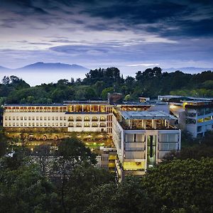 Padma Hotel Bandung